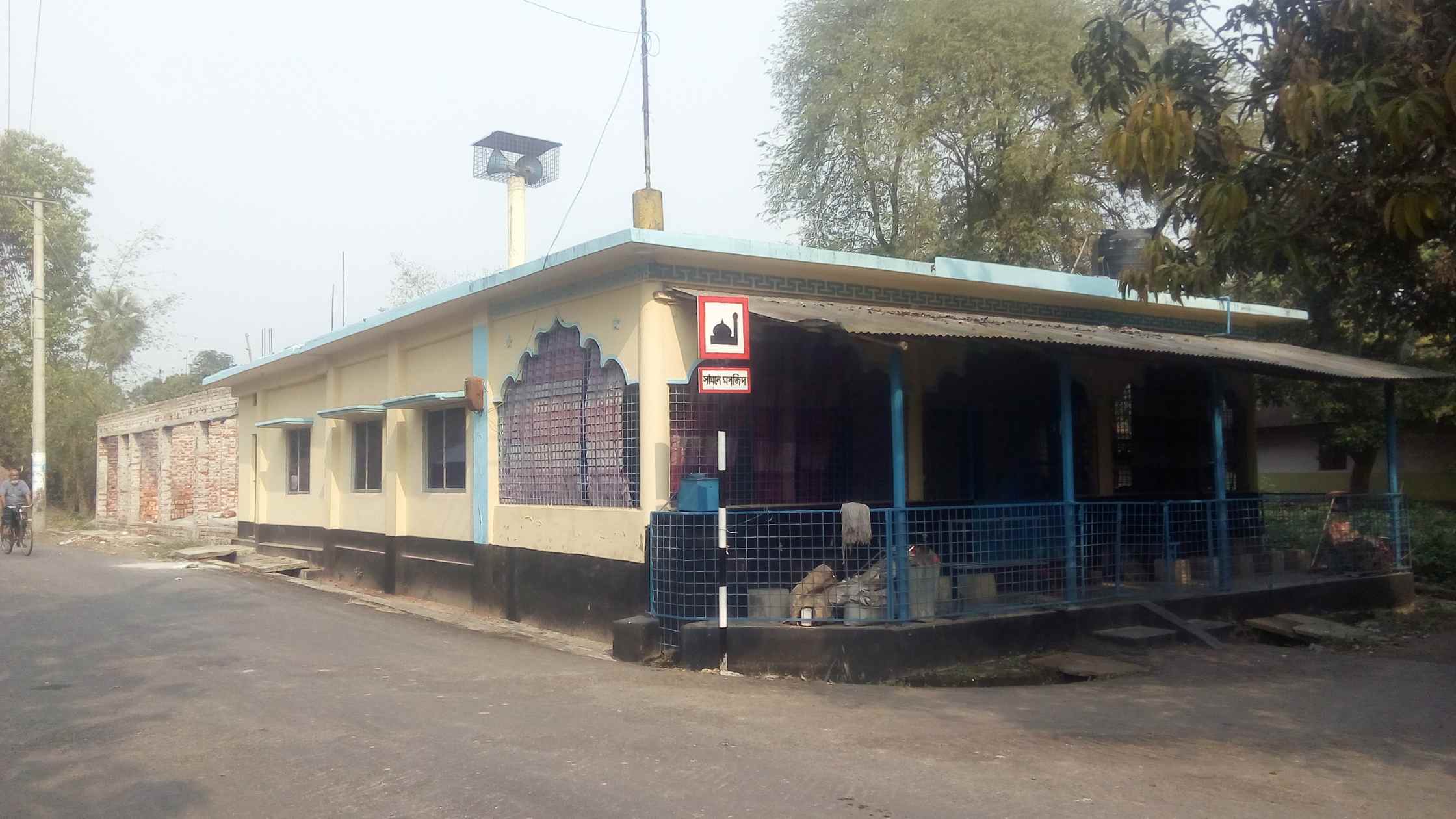 ঘোলাগাড়ি মন্ডল পাড়া জামে মসজিদ